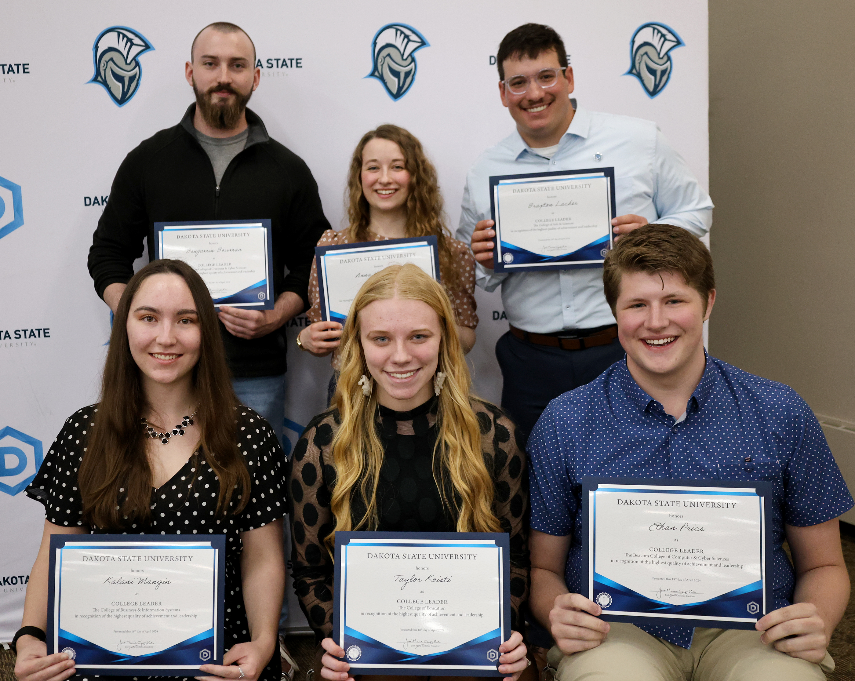 college-student-leaders-24.jpg